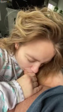 My horny GF gives a magical blowjob.