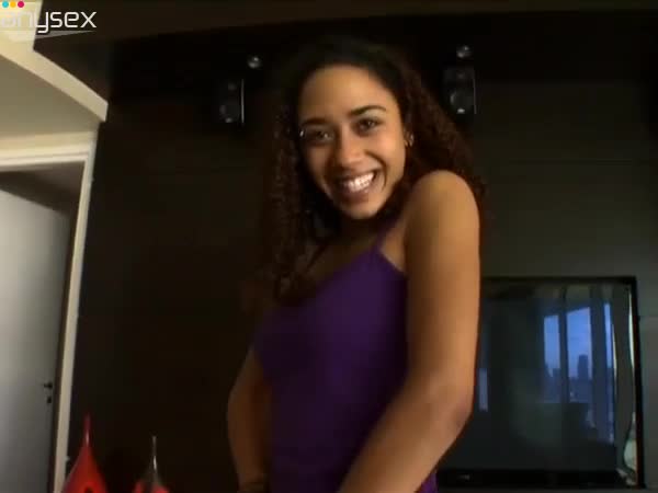 Natural cute teen with curly hair desires to suck delicious lollicock Free Porn Videos | ePornAny.