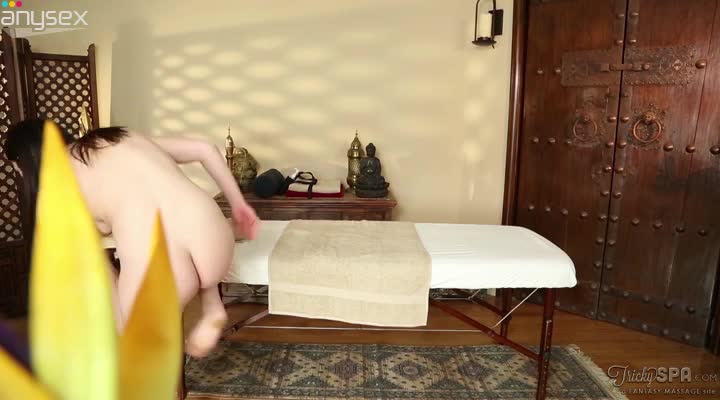 Lewd masseur makes buxom pale brunette moan of delight with nice massage Free Porn Videos | ePornAny.