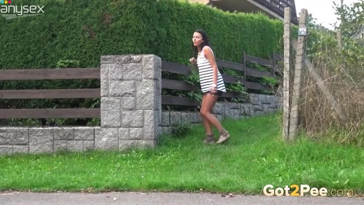 Raven haired leggy hooker pisses on green grass a lot Free Porn Videos | ePornAny.