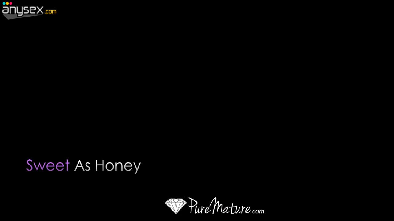 Sweet as honey babe Heather Vahn gives a sensual blowjob before passionate sex Free Porn Videos | ePornAny.