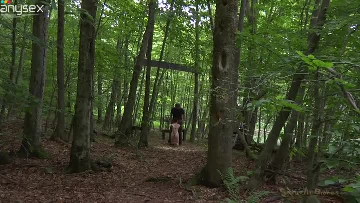 Short haired wanton girlie got mouth fucked by horny hunter in woods Free Porn Videos | ePornAny.