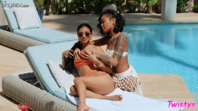 Lesbians Veronica Rodriguez and Honey Gold are making love by the pool