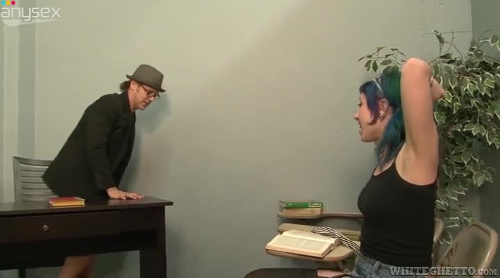 Perverted college student gives her teacher some nice deepthroat Free Porn Videos | ePornAny.