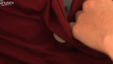 Sensual boyfriend pleasing his girl and feeling up her pussy