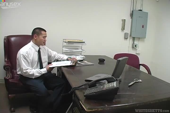 Boss persuade red heired secretary to give her head Free Porn Videos | ePornAny.