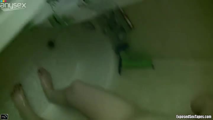 Chubby amateur girl Jenny takes shower and plays with her coochie Free Porn Videos | ePornAny.