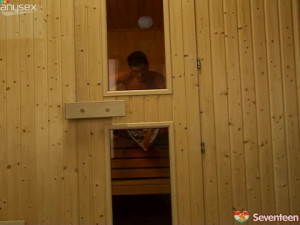 Dark head sexpot gets brutally mouth fucked in sauna