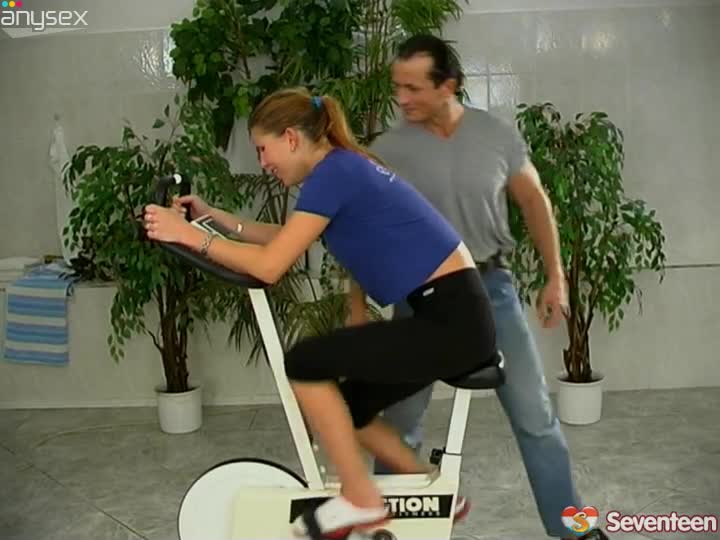 Sporty chick  gets fucked by fitness instructor Free Porn Videos | ePornAny.