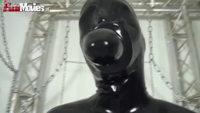 Latex slut is used as a dildo whore by hussy brunette