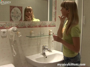 Ardent blond wanker Chanel masturbates with a dildo on the toilet bowl