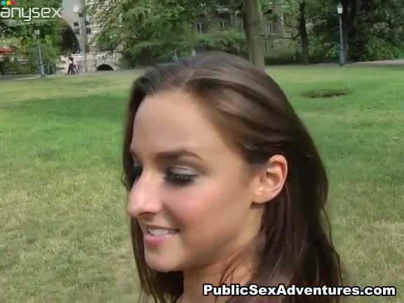 Alluring brunette girl gives awesome blowjob in public park Free Porn Videos | ePornAny.