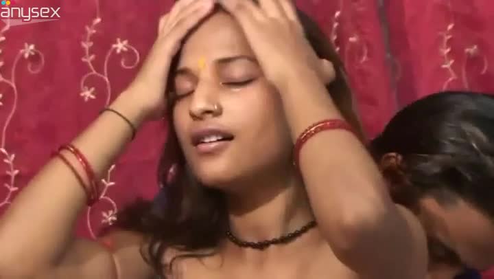 Flirty amateur Indian teen doesn't mind to fuck on cam Free Porn Videos | ePornAny.