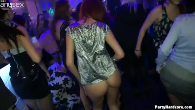 Dick hungry clubbing bitches do their best while sucking cocks at the party