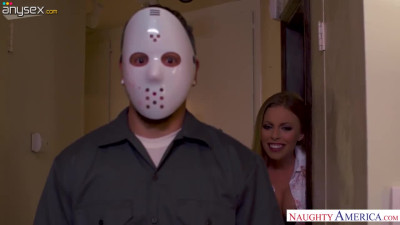 Sex-insane housewife Britney Amber seduces killer in masks