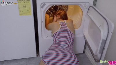 Dude caught pantless stepsister stuck in the washing machine