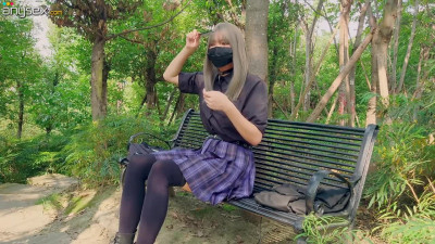 Chinese TS Amaya Lumina jerks off in the park