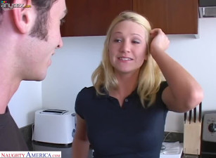 Sexy sister's girlfriend Alexis Malone turned to be a blowjob expert and insatiable bitch