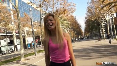 Brazilian slut Anita Ribeiro lures men standing in the middle of the street