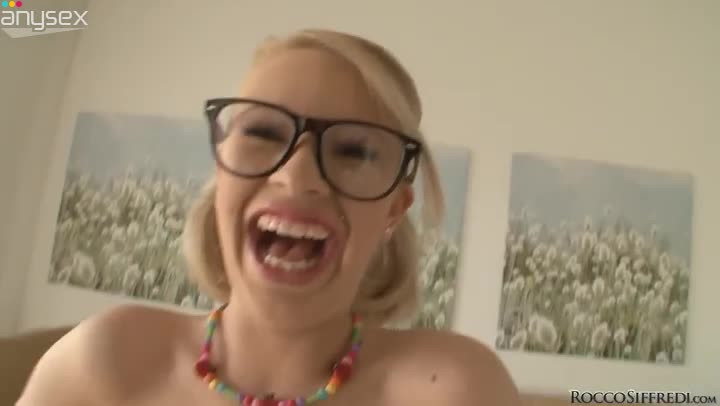 Nerdy full figured blonde chick Rocky Star does anal with ease Free Porn Videos | ePornAny.