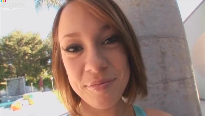 Getting rid of panties whorish Haley Sweet desires to get cunnilingus Free Porn Videos | ePornAny.