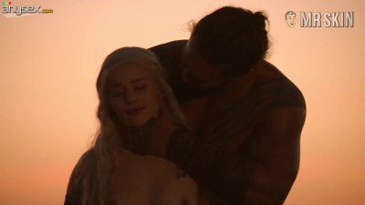 Khal Drogo fucks Khaleesi from Game of Thrones