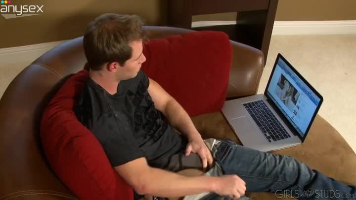 Katie Summers catches Tyler Andrews jerking off and helps him out with that Free Porn Videos | ePornAny.