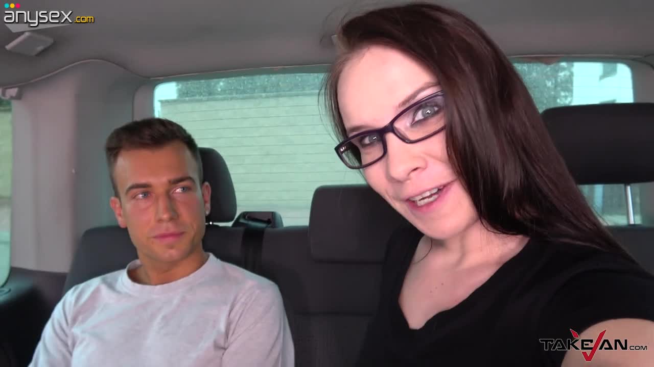 Sex starved bitch Wendy Moon gives a blowjob and gets fucked in the back seat Free Porn Videos | ePornAny.