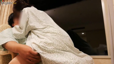 Japanese wife cheats on her hubby at the hotel