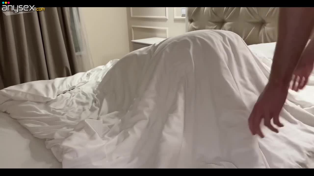 There is a Ghost in My Bedroom! Fucked her from behind Free Porn Videos | ePornAny.