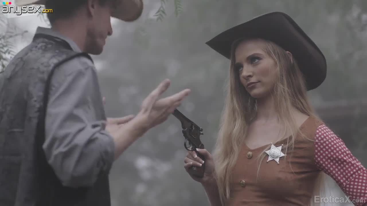 Sexy sheriff Lana Sharapova is fucked by stranger right in the garden Free Porn Videos | ePornAny.