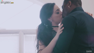 Two big black dicks penetrate pussy and anus of white girlfriend Whitney Wright