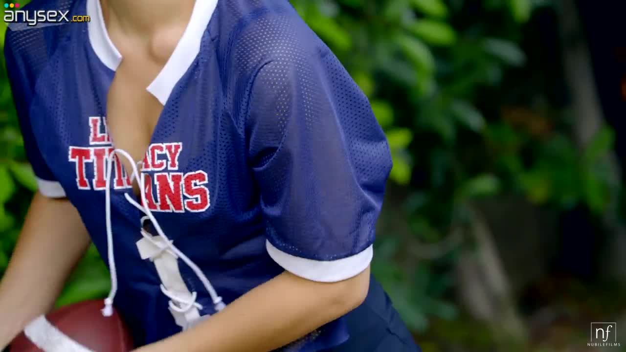 Rugby girl Alina Lopez is making love with her handsome boyfriend Free Porn Videos | ePornAny.