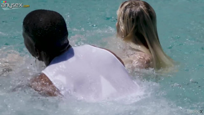 Black lifeguard fucks deep throat and wet pussy of sexy white chick Riley Star