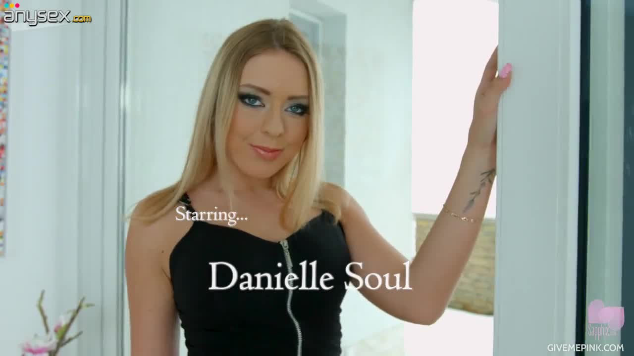 Glamorous blonde Danielle Soul is toying smooth pussy in different positions Free Porn Videos | ePornAny.