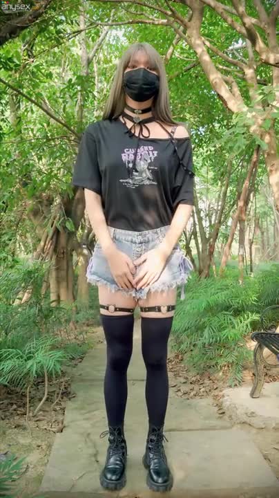 A cute ladyboy from China publicly enjoys masturbation right in the park. Free Porn Videos | ePornAny.