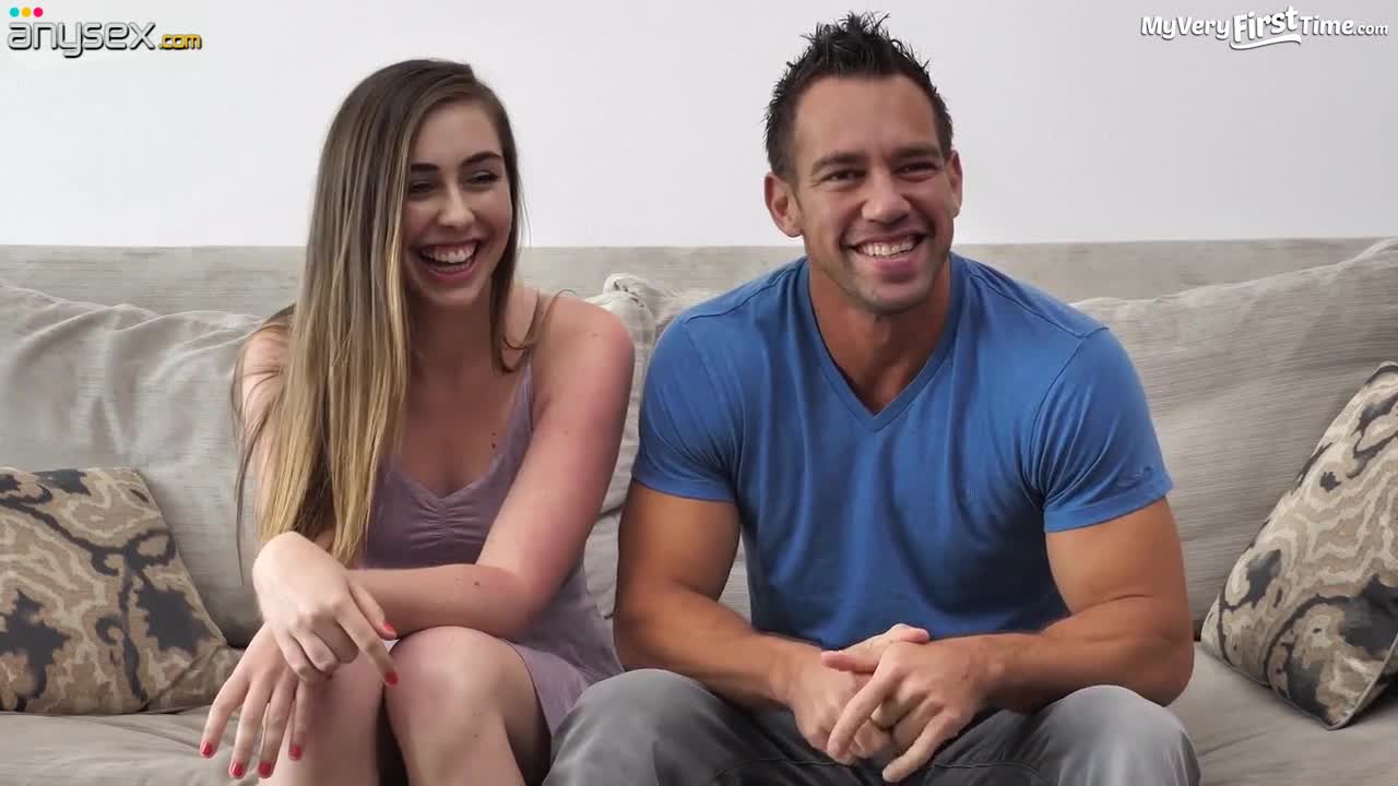 Johnny Castle fucks juicy babe with nice tits Lexi Lovell Free Porn Videos | ePornAny.