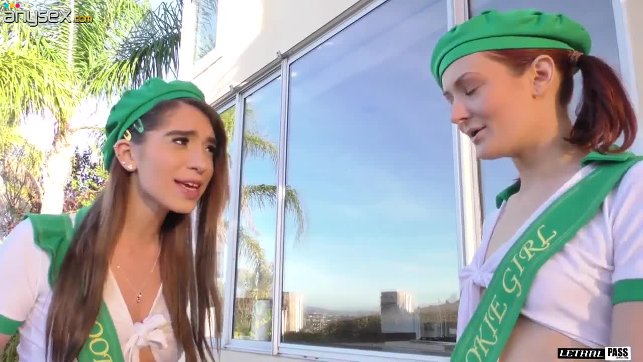 Lecherous bitch Joseline Kelly is eager for hardcore pussy pounding Free Porn Videos | ePornAny.