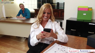 Office slut Alexis Fawx hooks up with her perverted co-worker