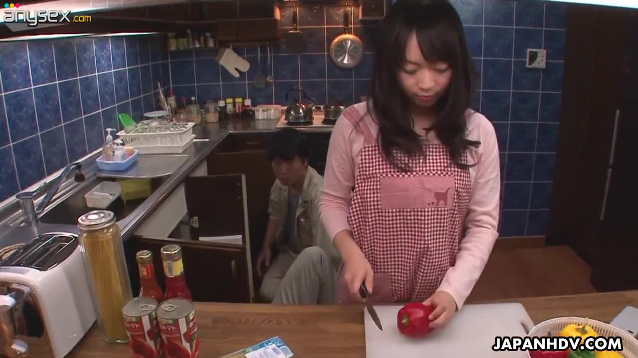 Kinky Asian housewife Nozomi Hazuki gives a blowjob to one kinky plumber Free Porn Videos | ePornAny.