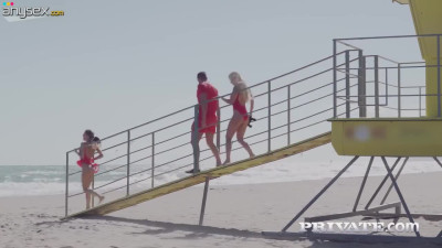 One dude fucks two sex-appeal baywatch chicks and feeds then with sperm