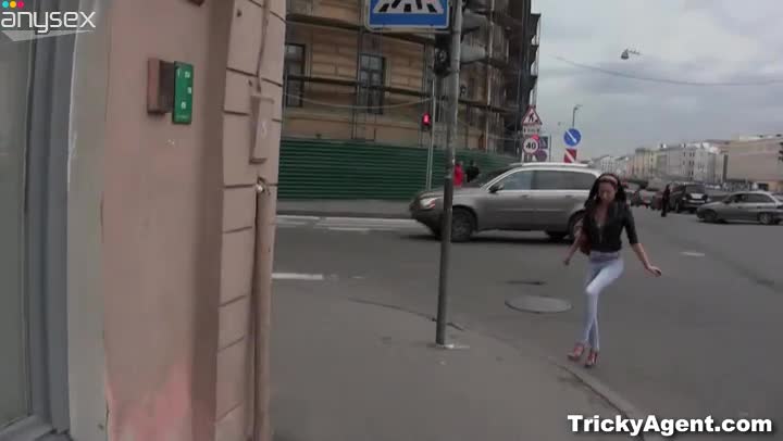 Sex crazed dude films himself fucking a hot street hooker Free Porn Videos | ePornAny.